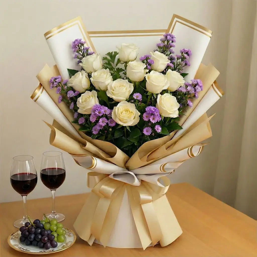 Luxury 12 White Roses